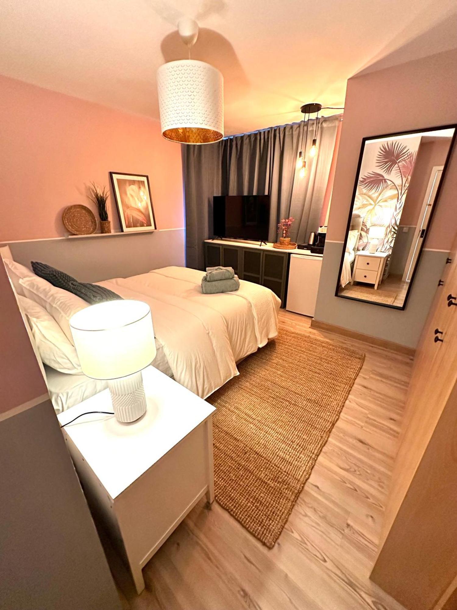 Blush Jungle - Homestay Dublin Ngoại thất bức ảnh